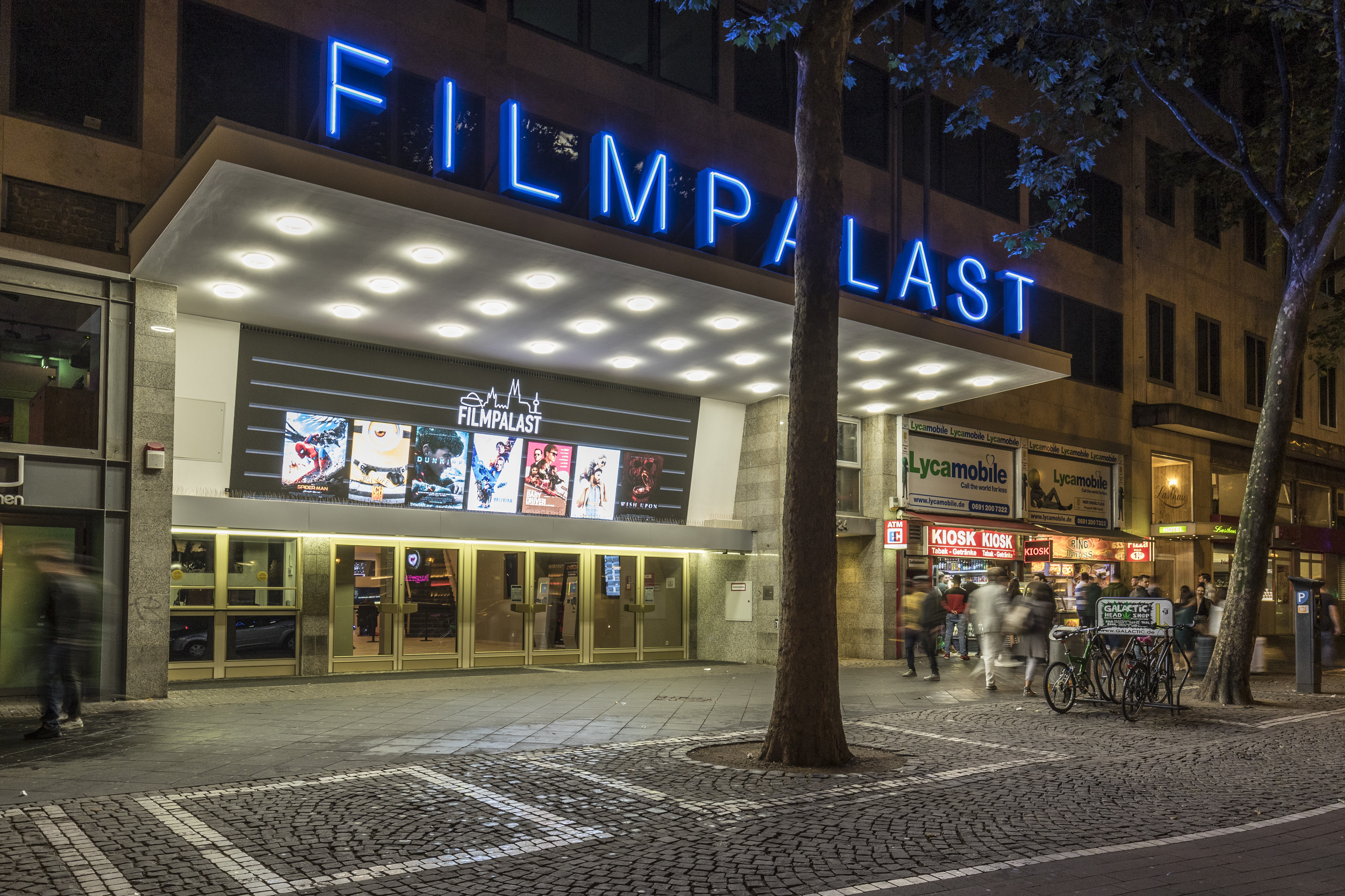 CINEPLEX FILMPALAST Köln | Leinwandwerbung | CINEPLEX FILMPALAST 1-8 |  158200_SCREEN